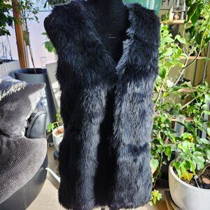 XOXO Animal Print Sweater & Faux Fur Vest Medium